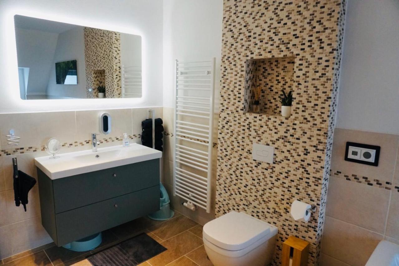 Fewo26 Im Sagenharz - Stilvolles Family-Apartment, 2 Sz, Klimaanlage, Wlan, Netflix & Free Parking Thale Eksteriør billede
